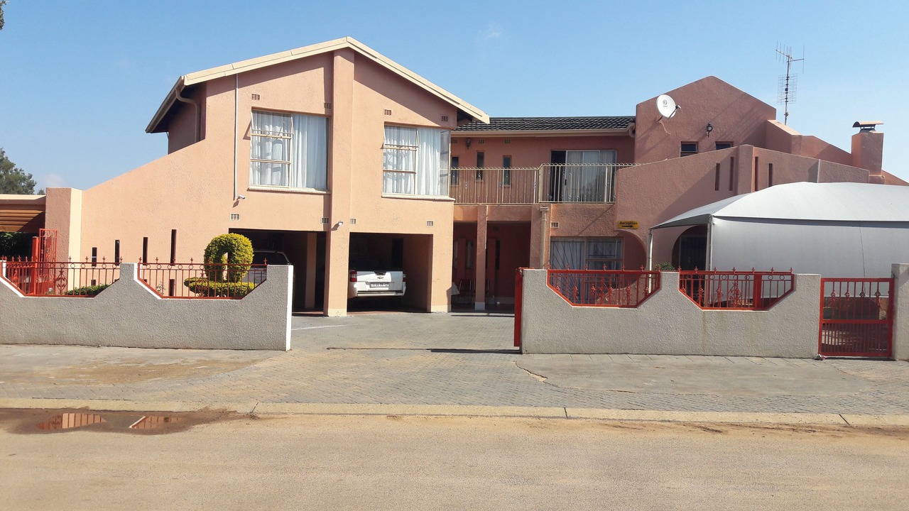 Photo of Outdoor in Moses Kotane