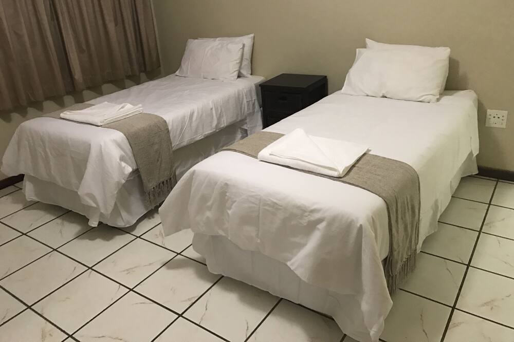 Photo of Bedroom in Louis Trichardt