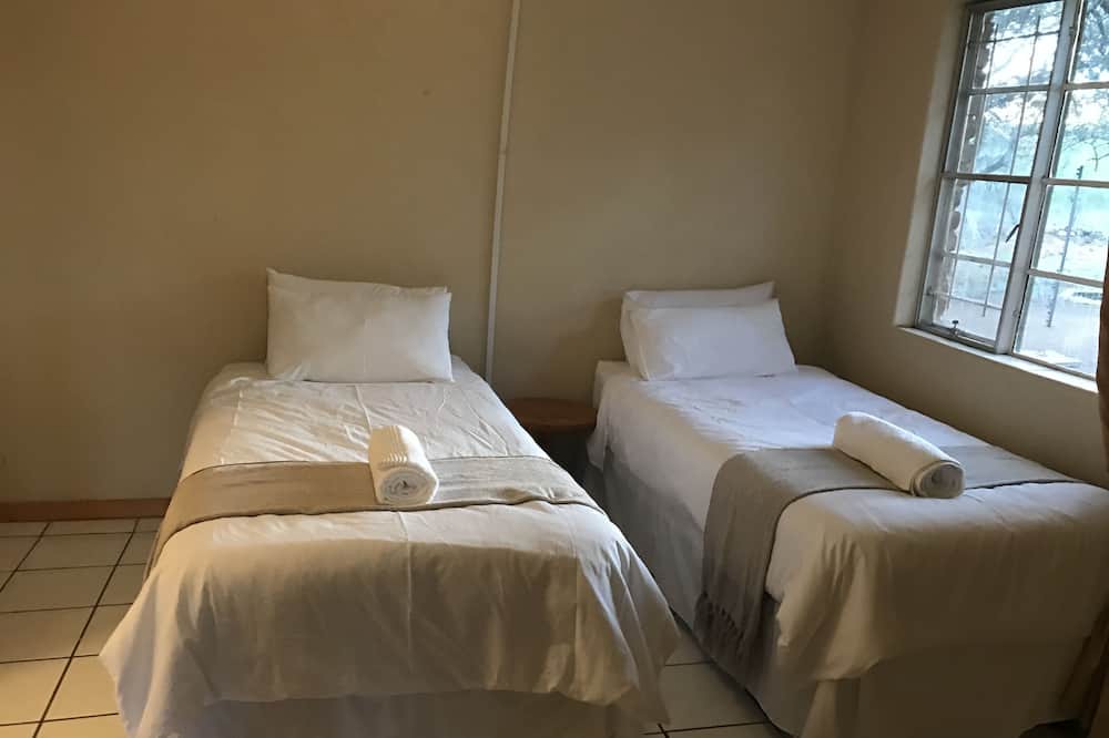 Photo of Bedroom in Louis Trichardt
