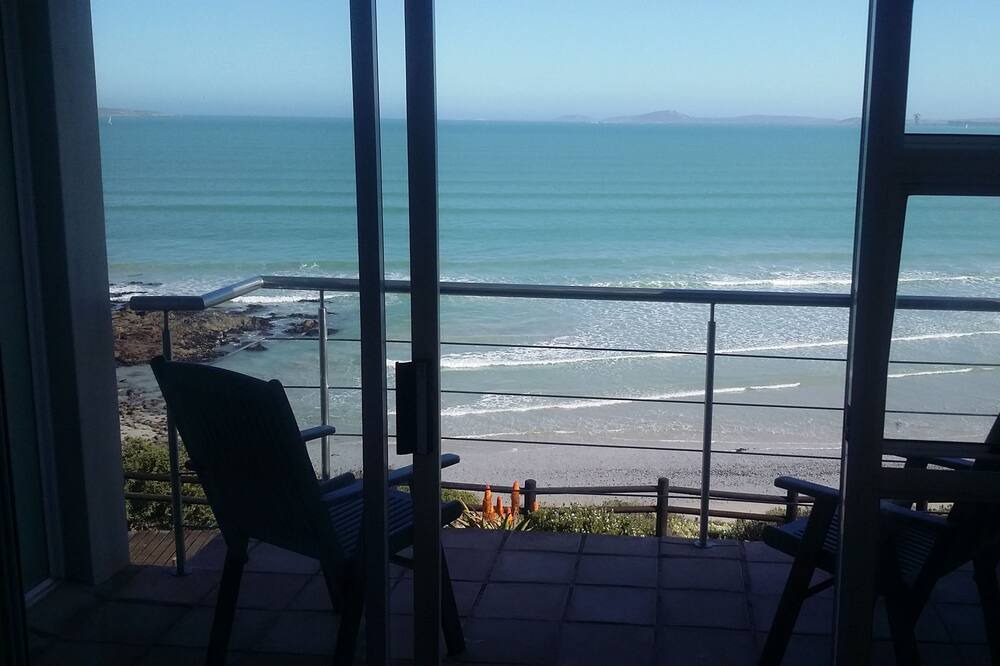 Photo of Patio Balcony in Calypso Beach