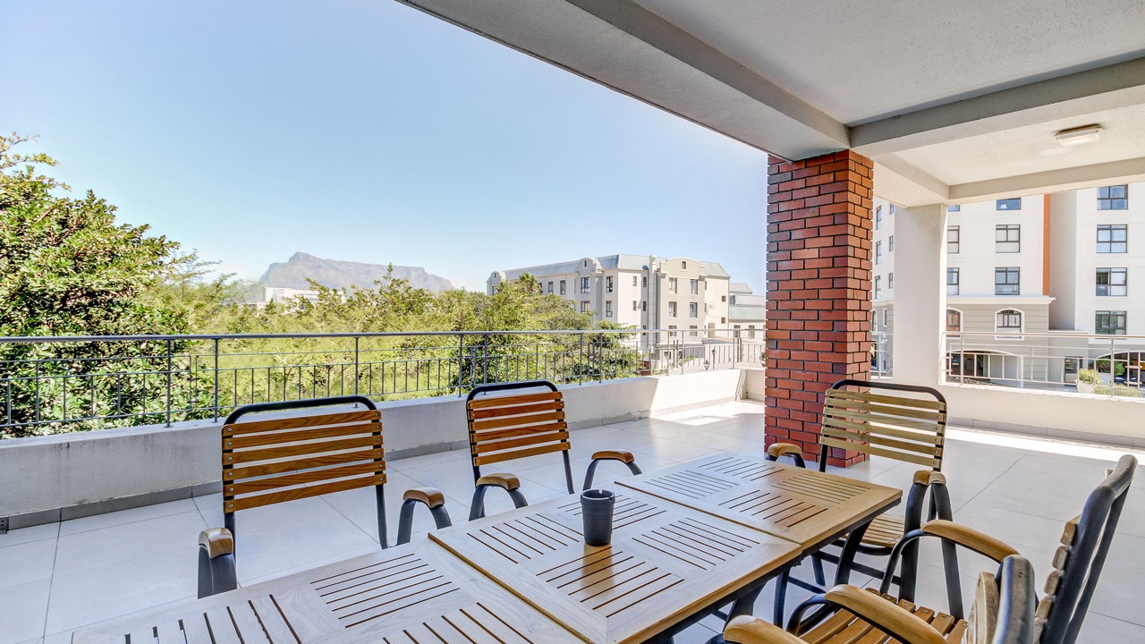 Photo of Patio Balcony in Century City