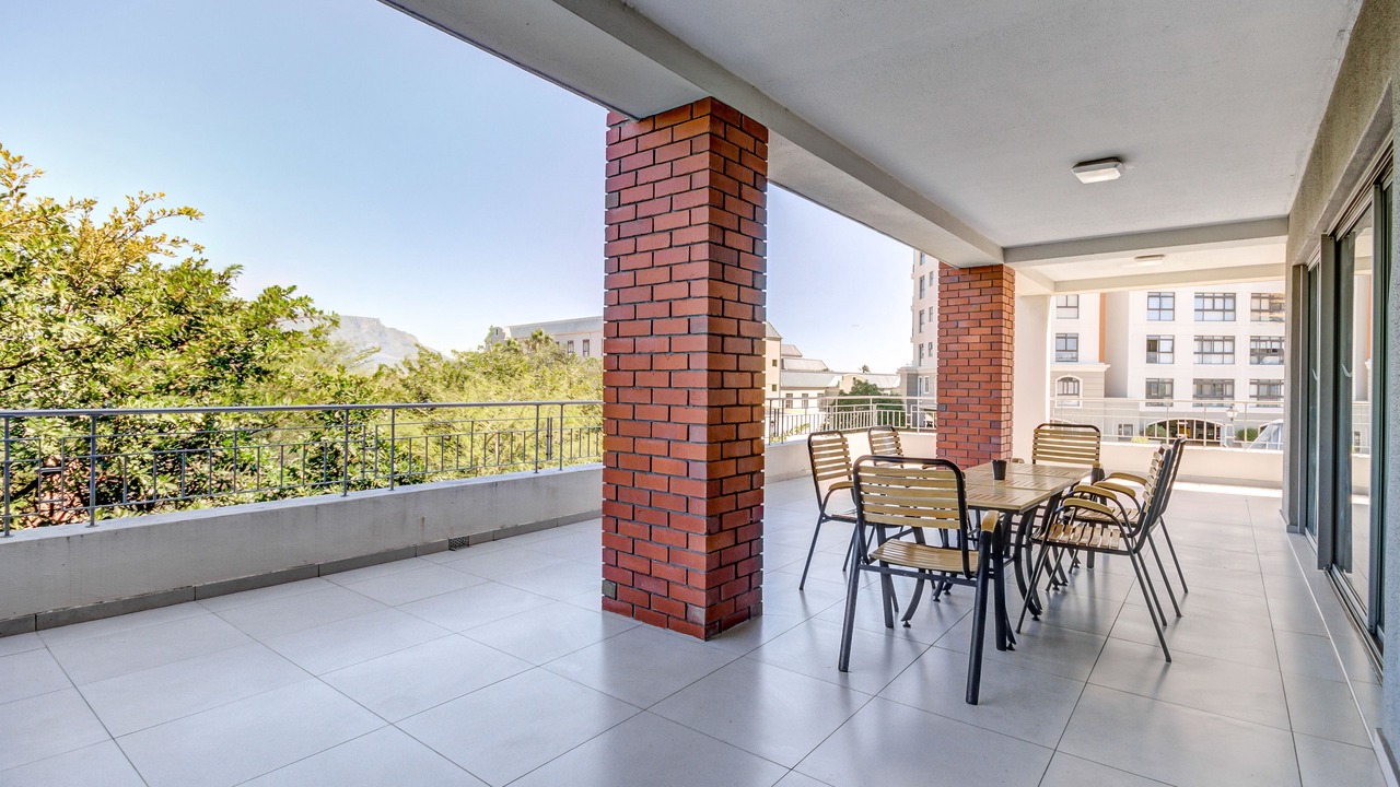 Photo of Patio Balcony in Century City