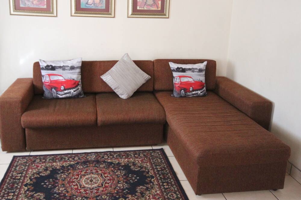 Photo of Livingroom in Beaufort West