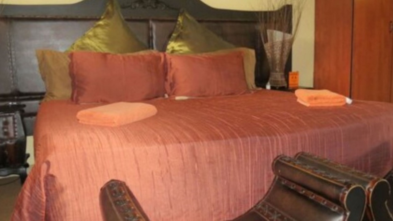 Photo of Bedroom in Roodeplaat