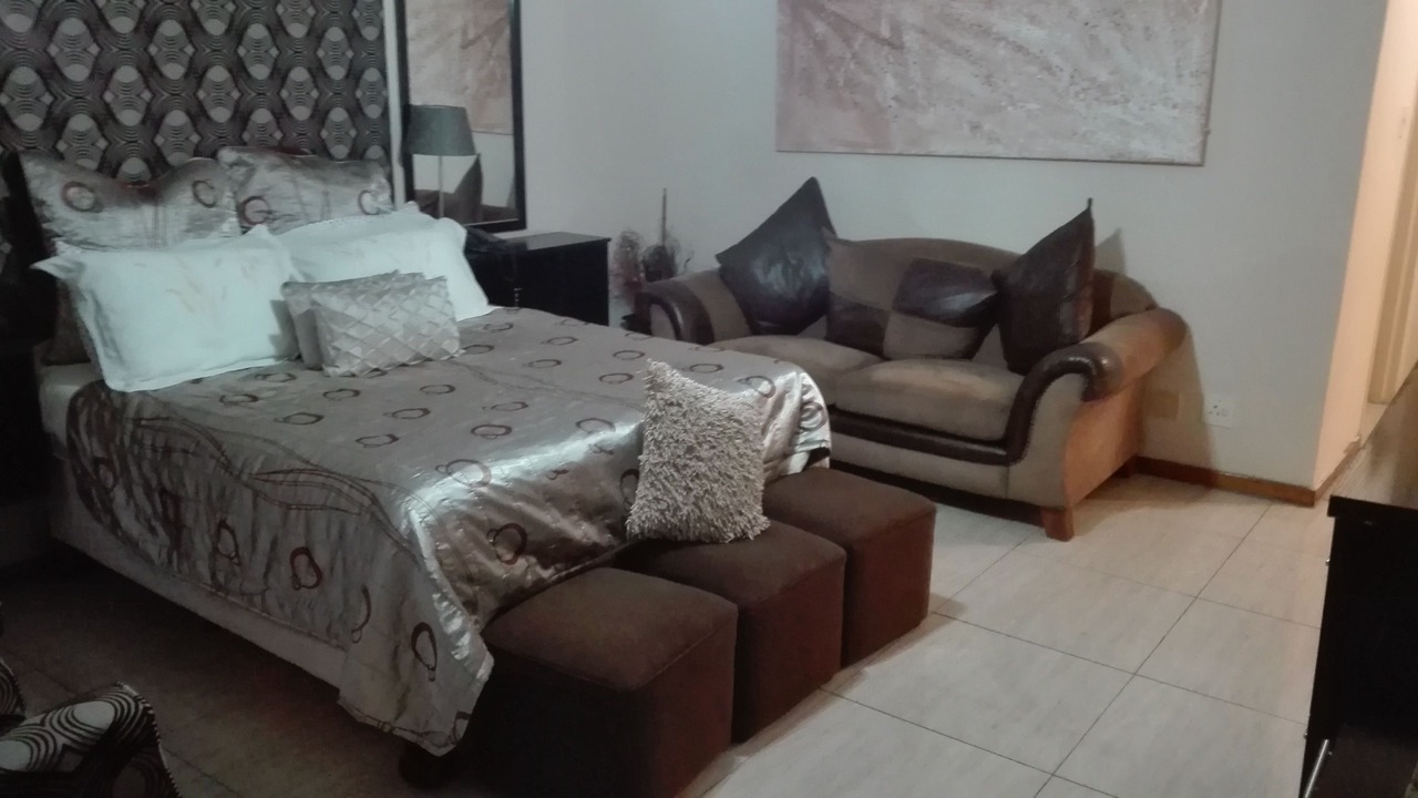 Photo of Outdoor in Daveyton