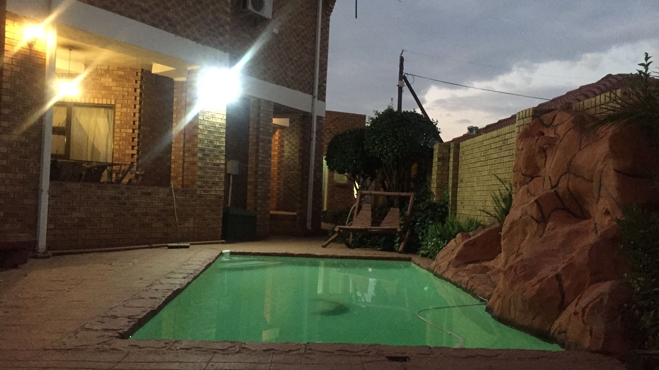 Photo of Outdoor in Daveyton