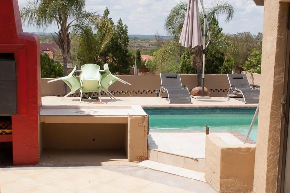 Photo of Outdoor in Moses Kotane