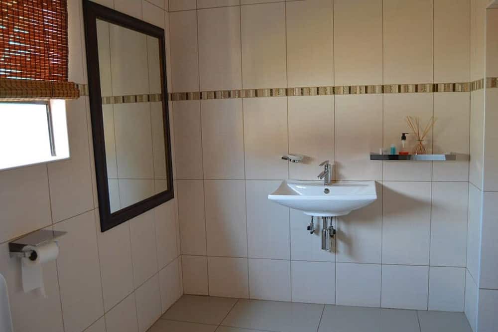 Photo of Bathroom in Moses Kotane
