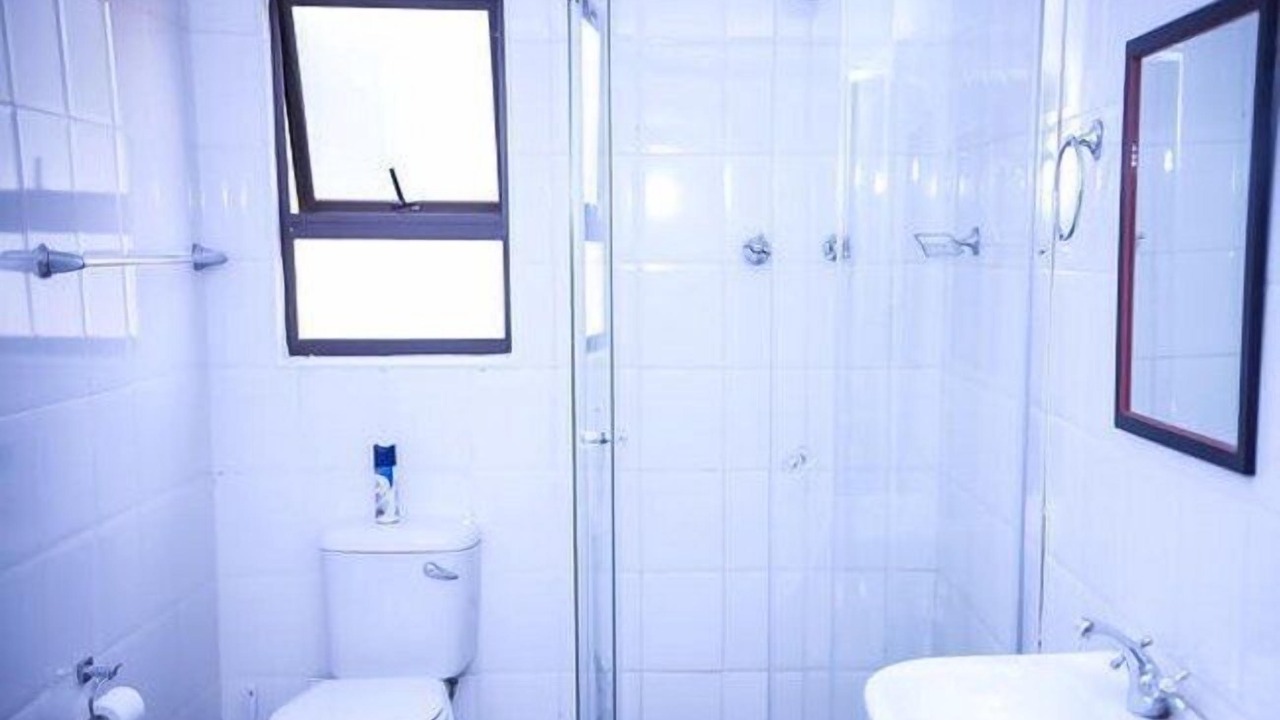 Photo of Bathroom in Pyramid
