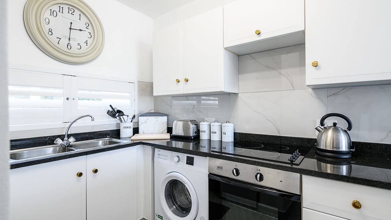 Photo of Kitchen in Shaka's Rock