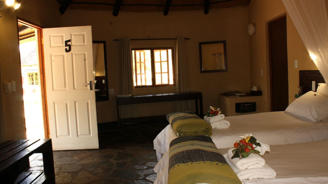 Photo of Bedroom in Thorny Bush Game Reserve