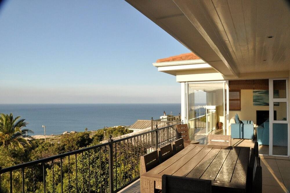 Photo of Patio Balcony in Simon's Town