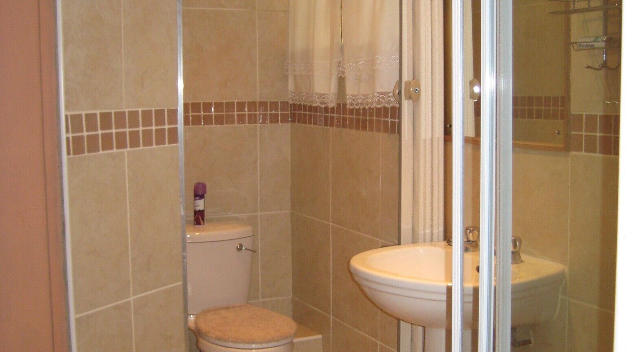 Photo of Bathroom in Trawal