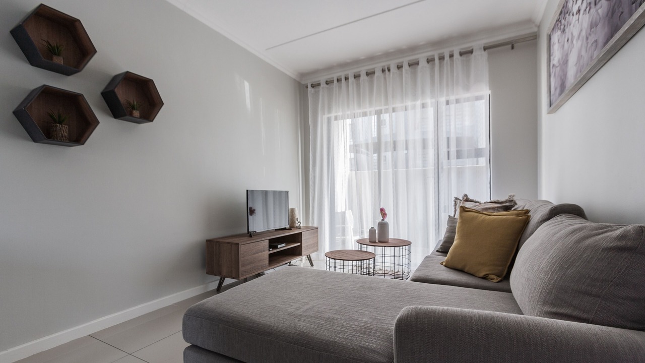 Photo of Livingroom in Greater Johannesburg Metropolitan Area