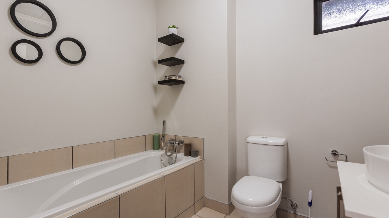 Photo of Bathroom in Greater Johannesburg Metropolitan Area