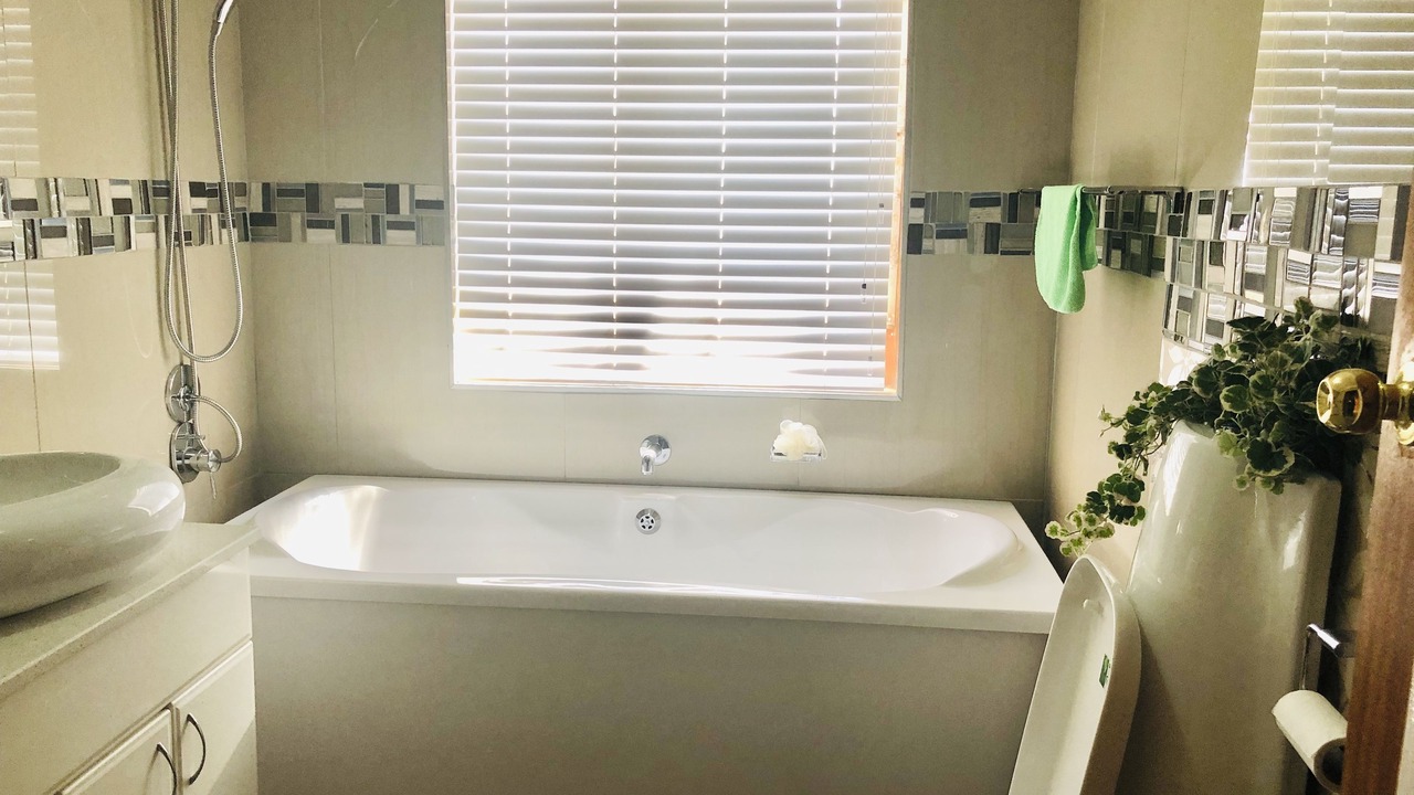 Photo of Bathroom in Glenvista