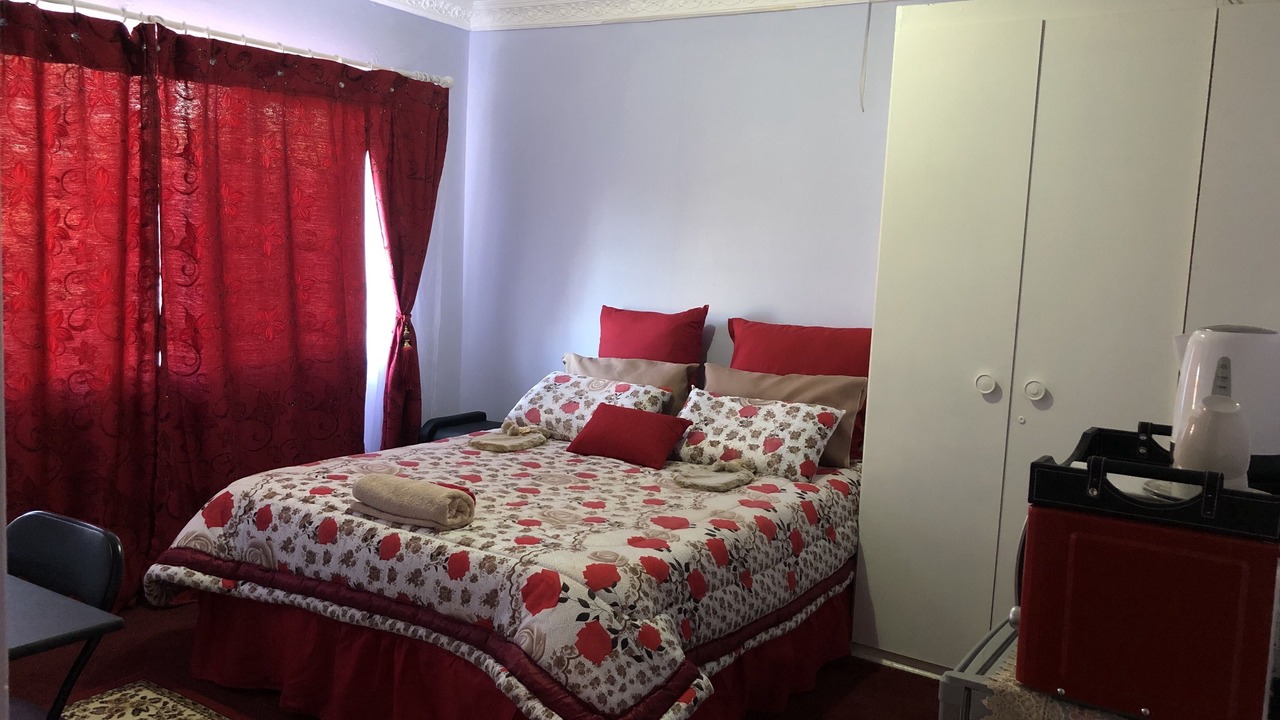 Photo of Bedroom in Glenvista