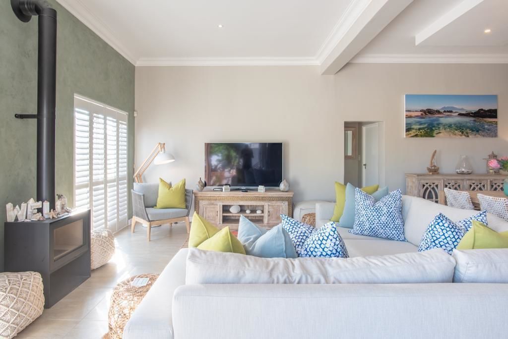 Photo of Others in Bloubergstrand