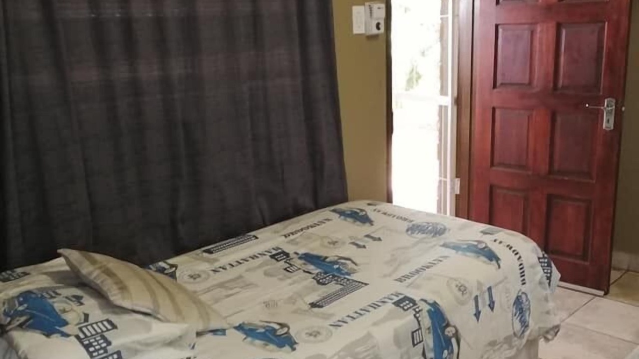 Photo of Bedroom in Lephalale