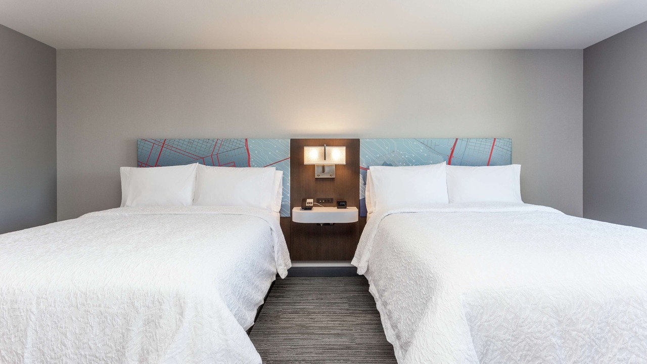 Photo of Bedroom in Downtown Oakland