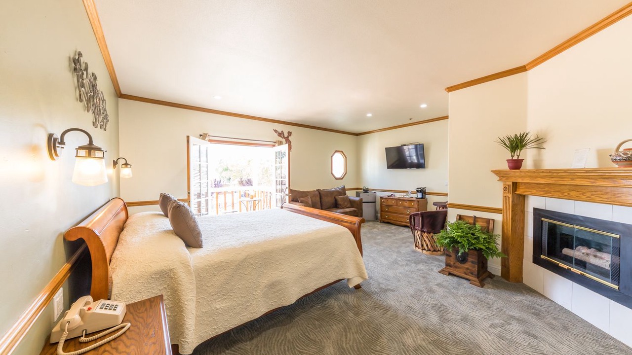 Photo of Bedroom in San Juan Bautista
