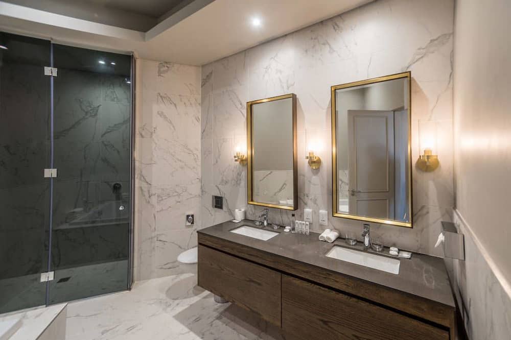 Photo of Bathroom in Umtata