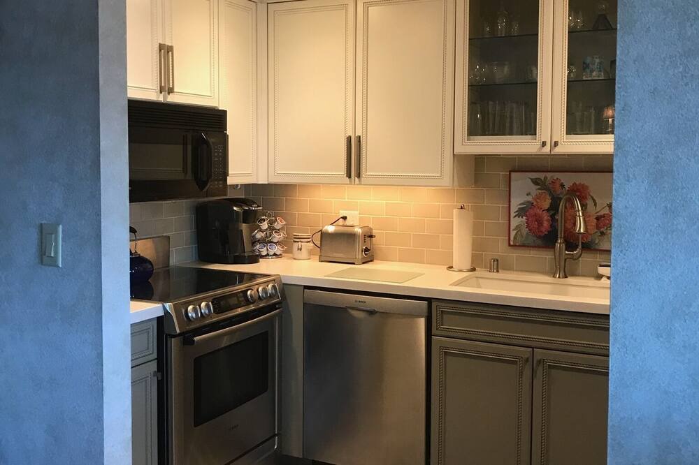 Photo of Kitchen in Fillmore District
