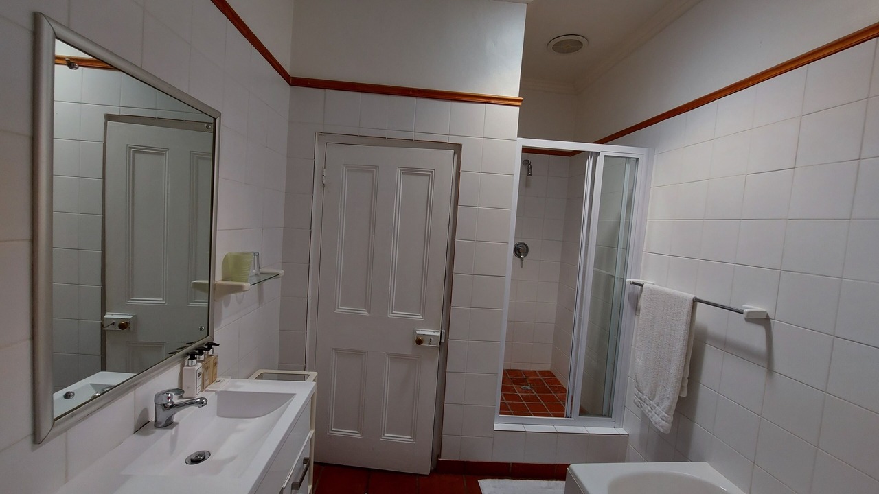 Photo of Bathroom in Newlands
