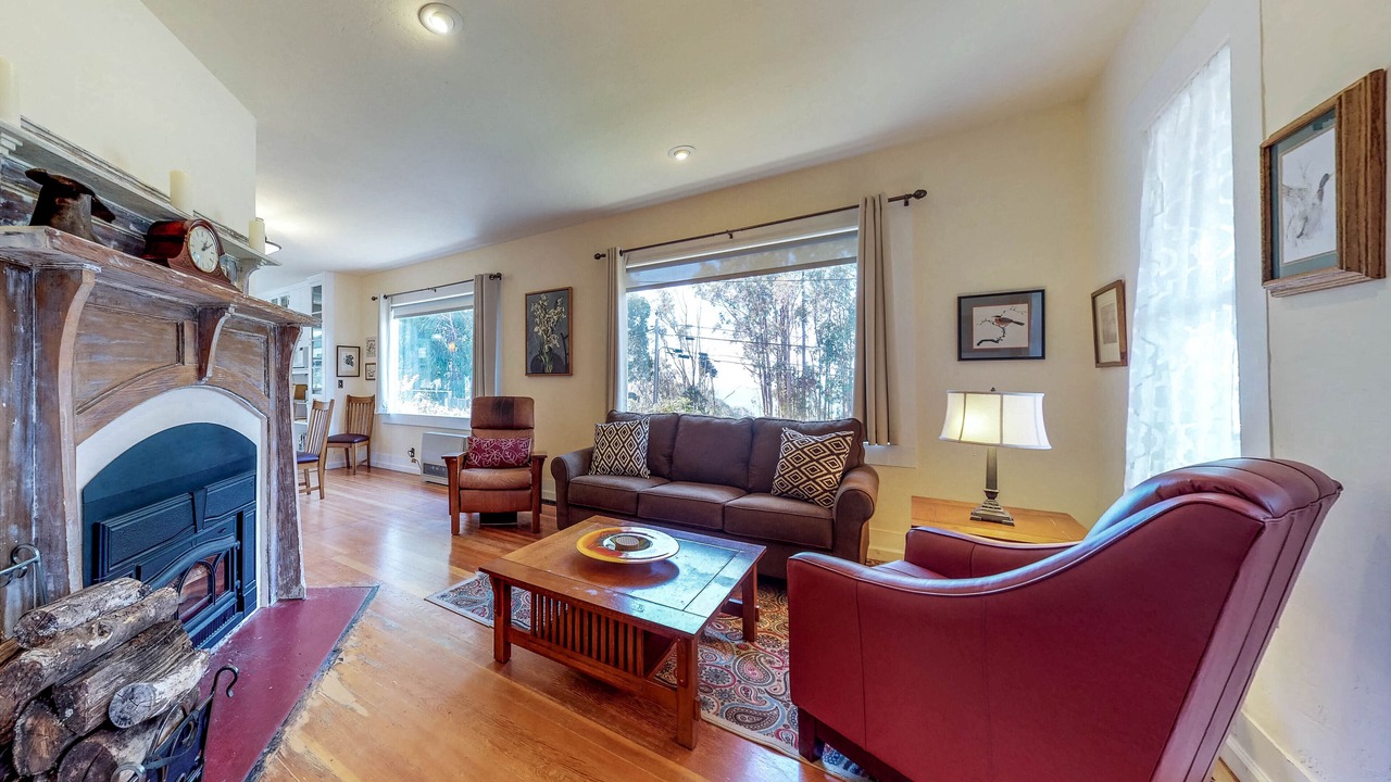 Photo of Livingroom in Albion