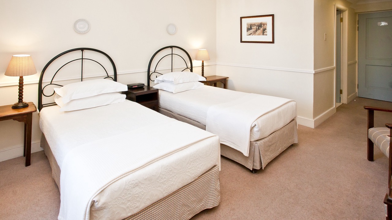 Photo of Bedroom in Oudtshoorn