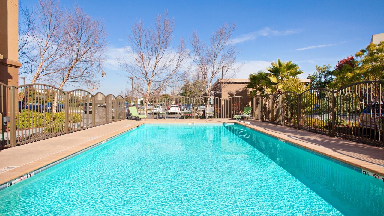 Photo of Outdoor in Alameda
