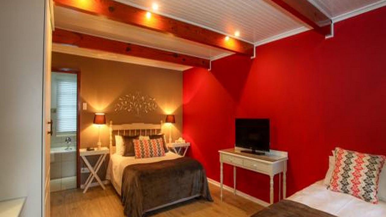 Photo of Bedroom in Storms River