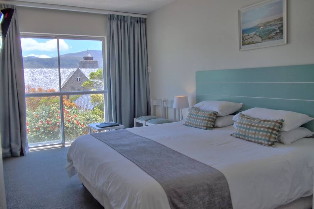 Photo of Bedroom in Hermanus City-Centre