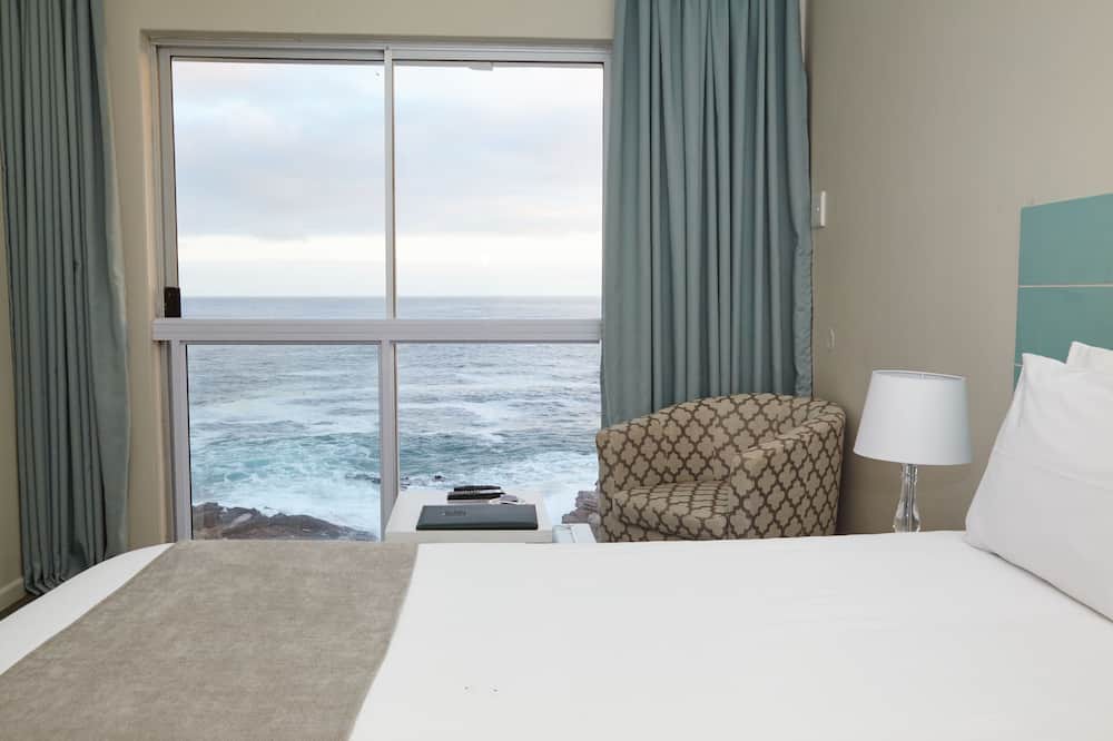 Photo of Bedroom in Hermanus City-Centre