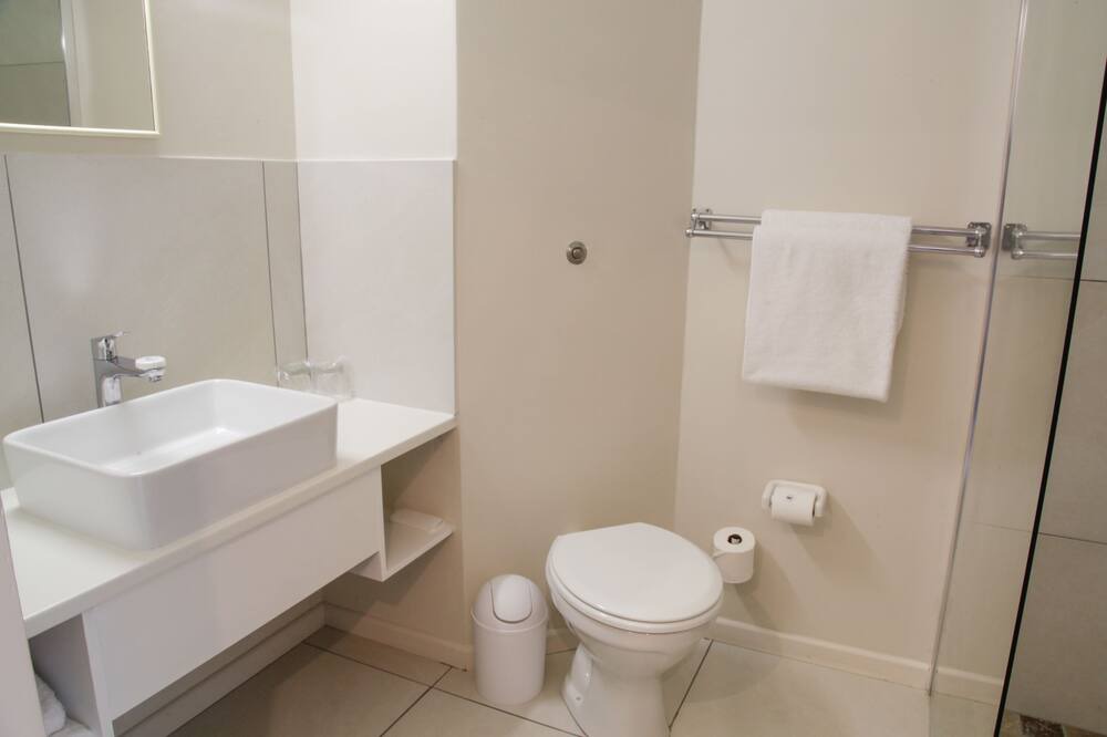 Photo of Bathroom in Hermanus City-Centre