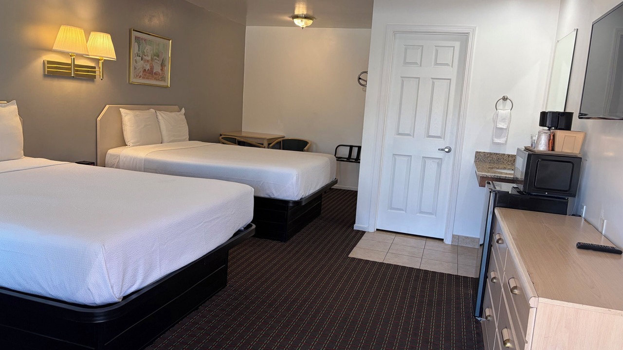 Photo of Bedroom in Willits