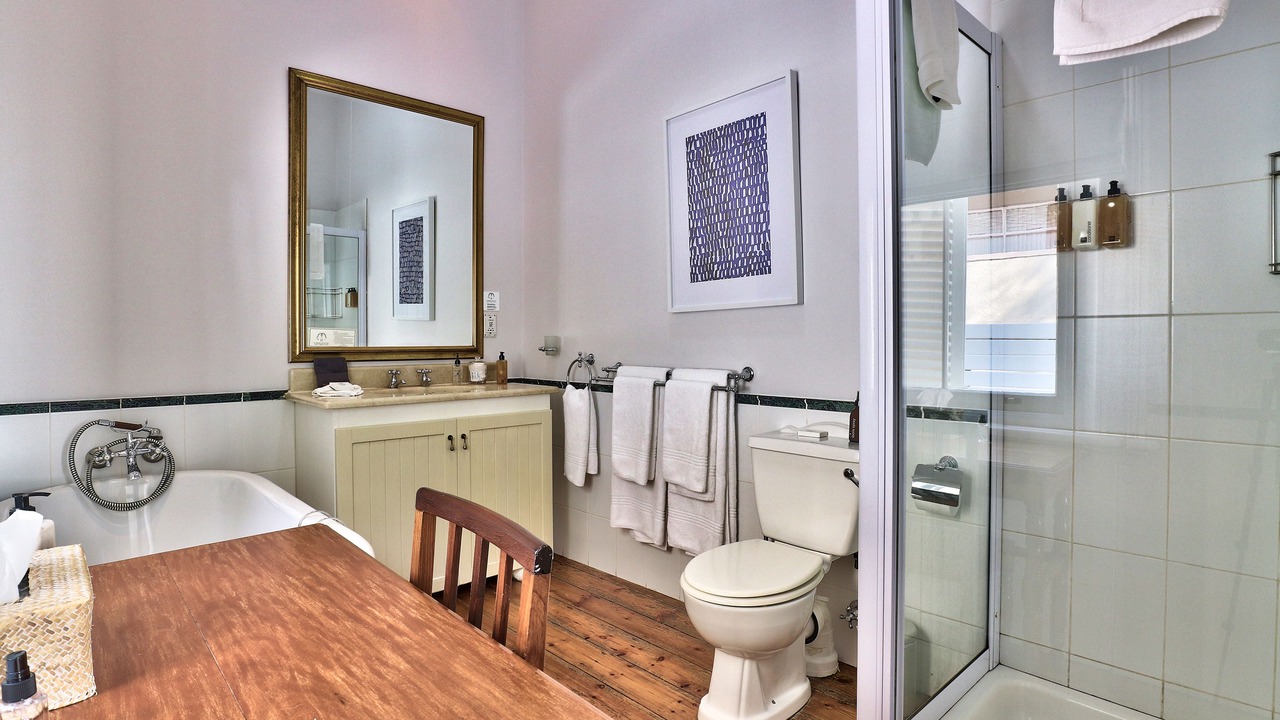 Photo of Bathroom in Cape Town City Centre