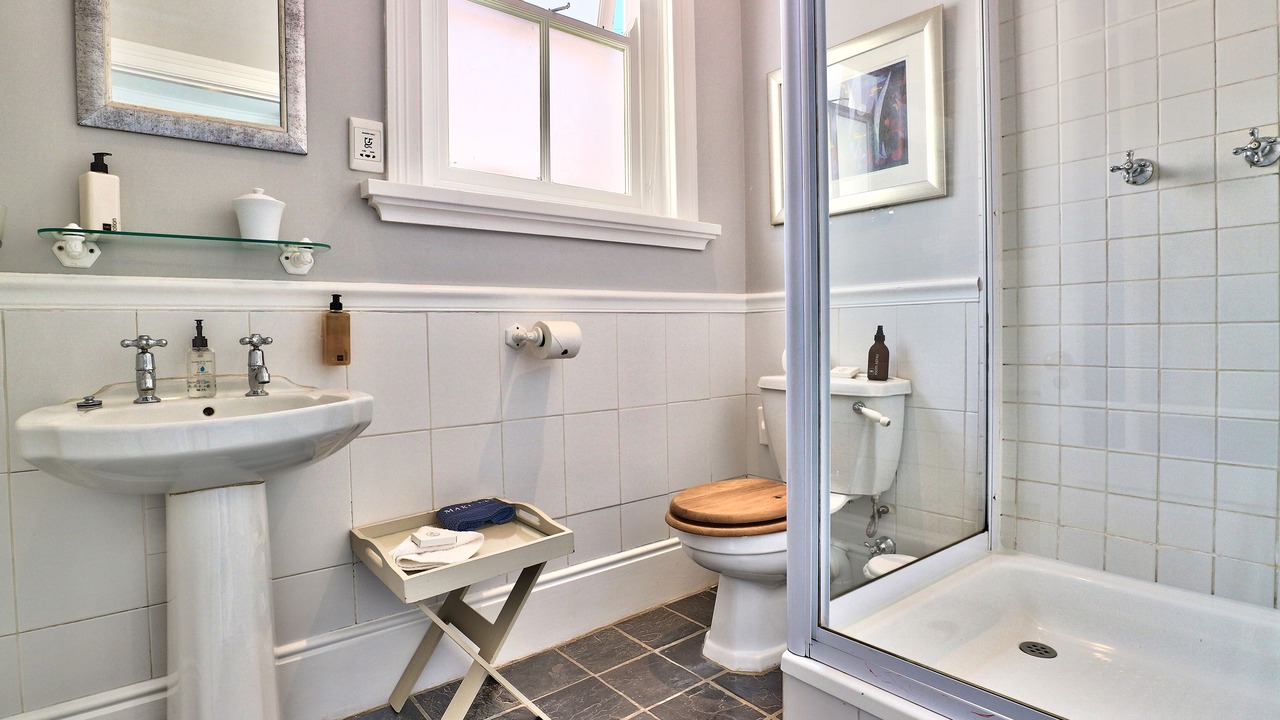Photo of Bathroom in Cape Town City Centre