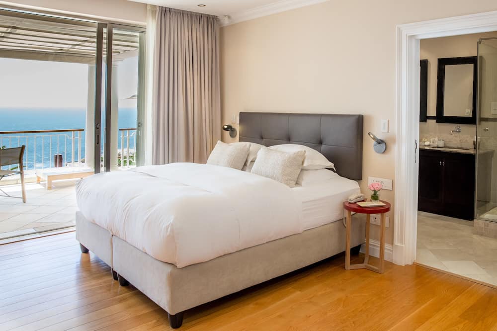 Photo of Bedroom in Bantry Bay