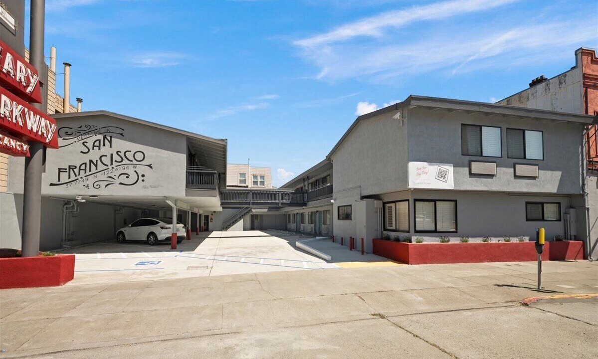 Photo of Outdoor in Inner Richmond