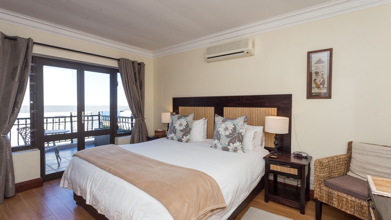 Photo of Bedroom in Mountainside