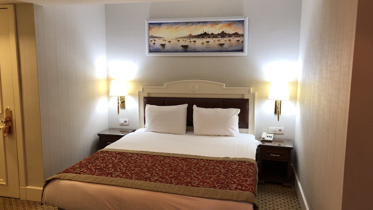 Photo of Bedroom in Gumussuyu Mahallesi