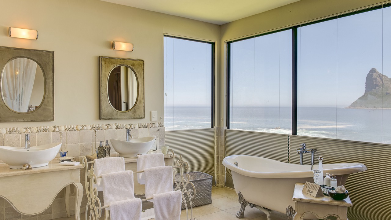 Photo of Bathroom in Hout Bay
