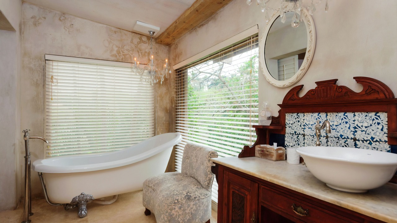 Photo of Bathroom in Umhlali Beach
