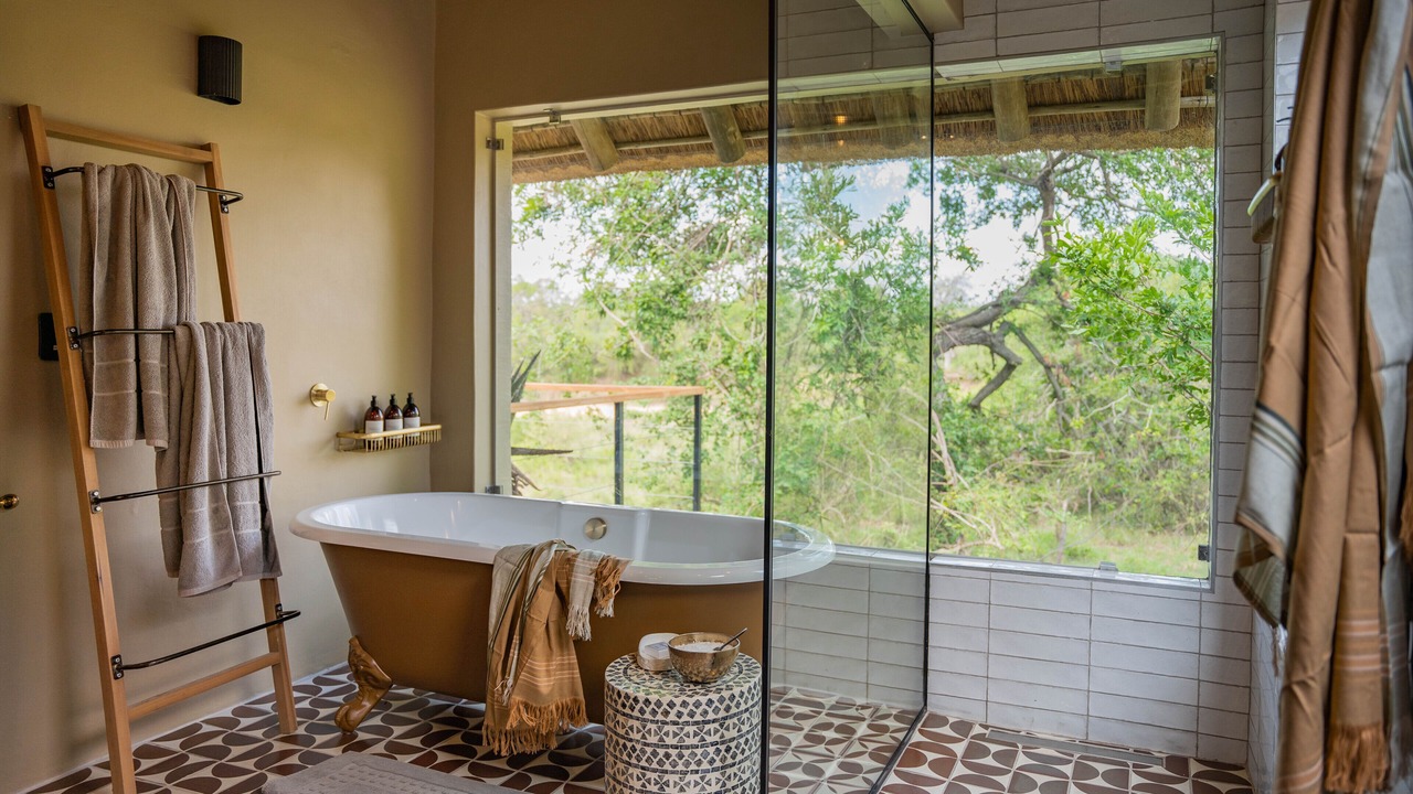 Photo of Bathroom in Thorny Bush Game Reserve