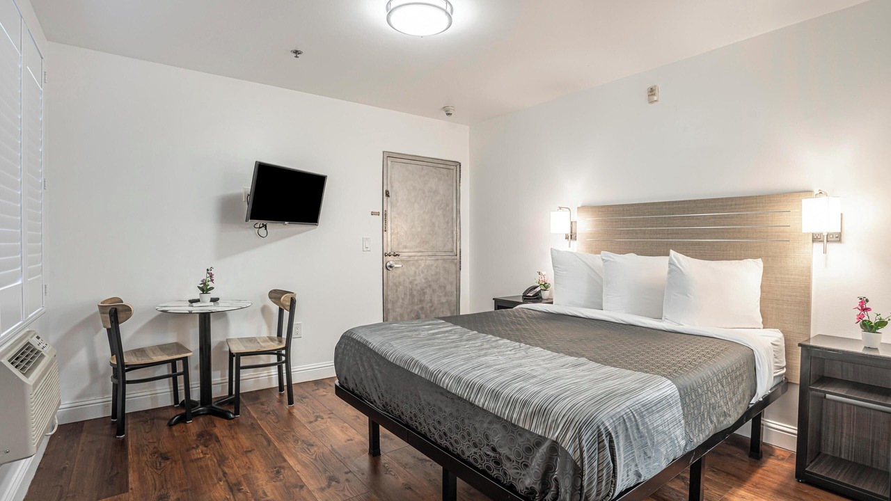 Photo of Bedroom in Old North Sacramento