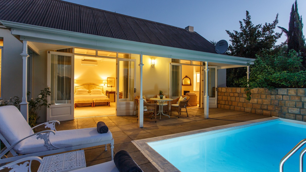 Photo of Bedroom in Oudtshoorn