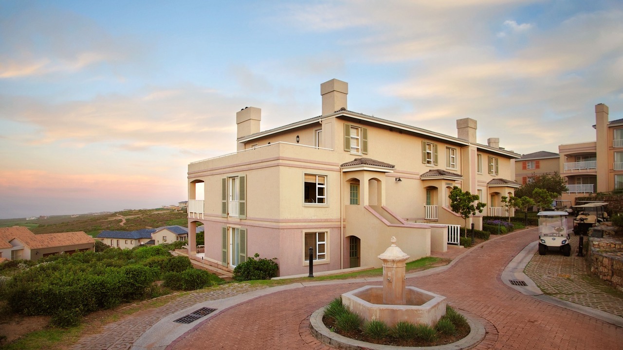 Photo of Outdoor in Pinnacle Point