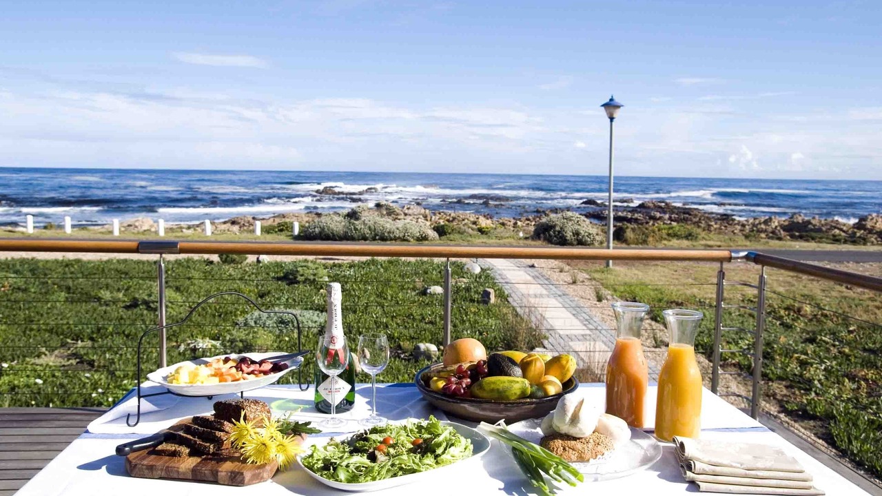 Photo of Outdoor in Sandbaai