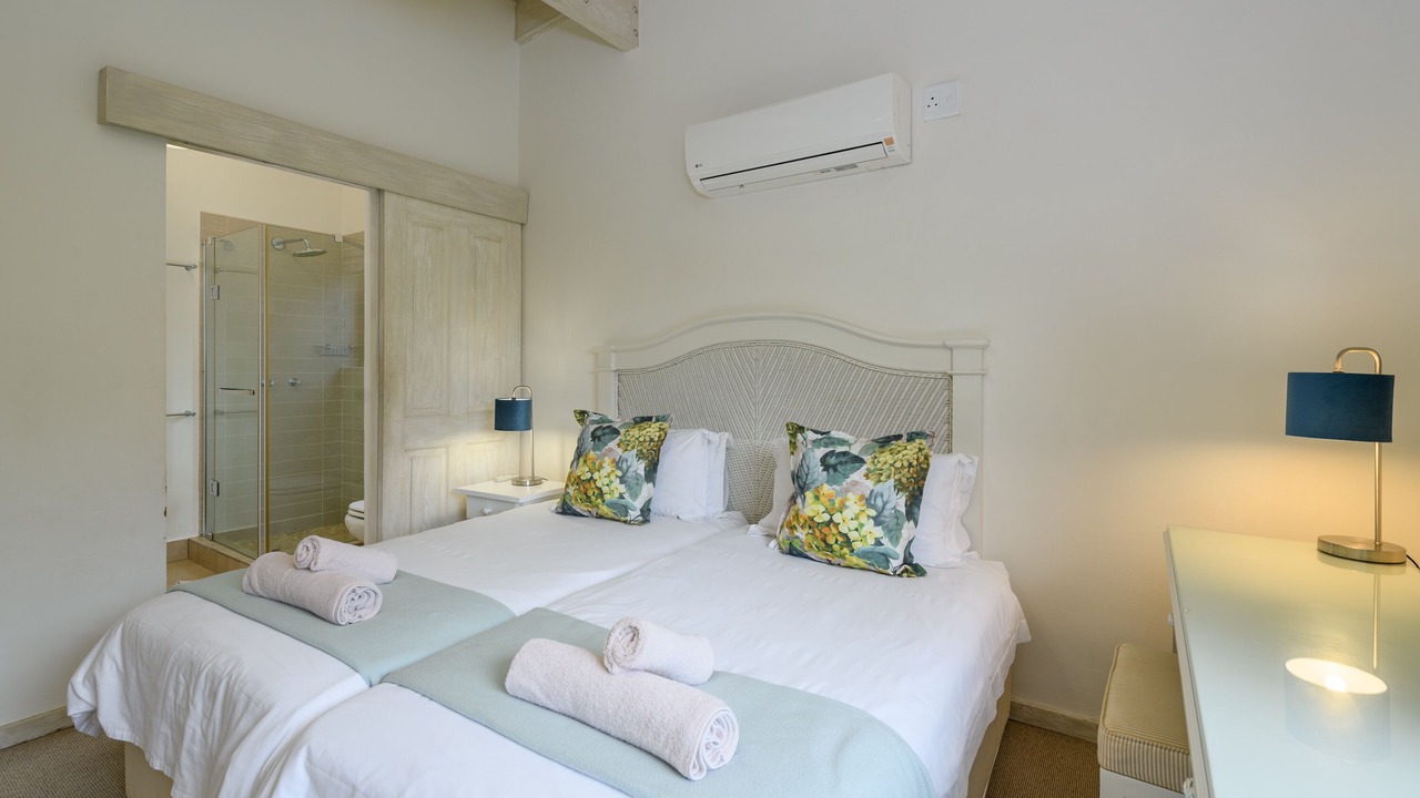 Photo of Bedroom in San Lameer